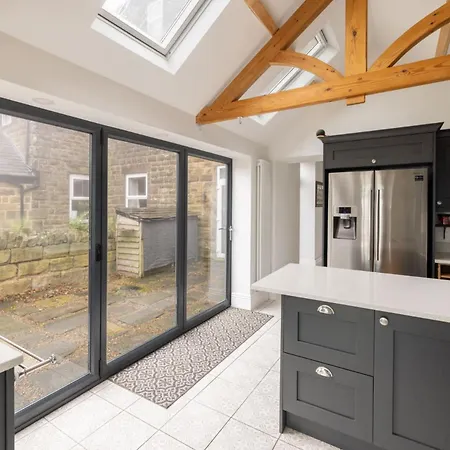 Holiday home Host & - Ranworth Ravenscar