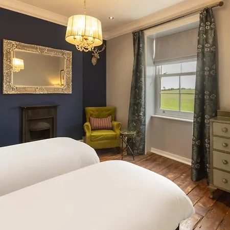Holiday home Host & - Ranworth Ravenscar