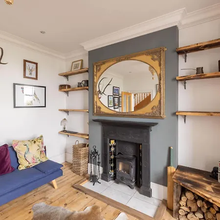 Holiday home Host & - Ranworth Ravenscar