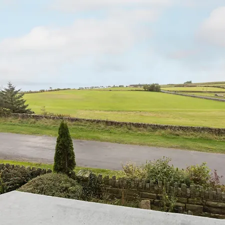 Host & - Ranworth Ravenscar